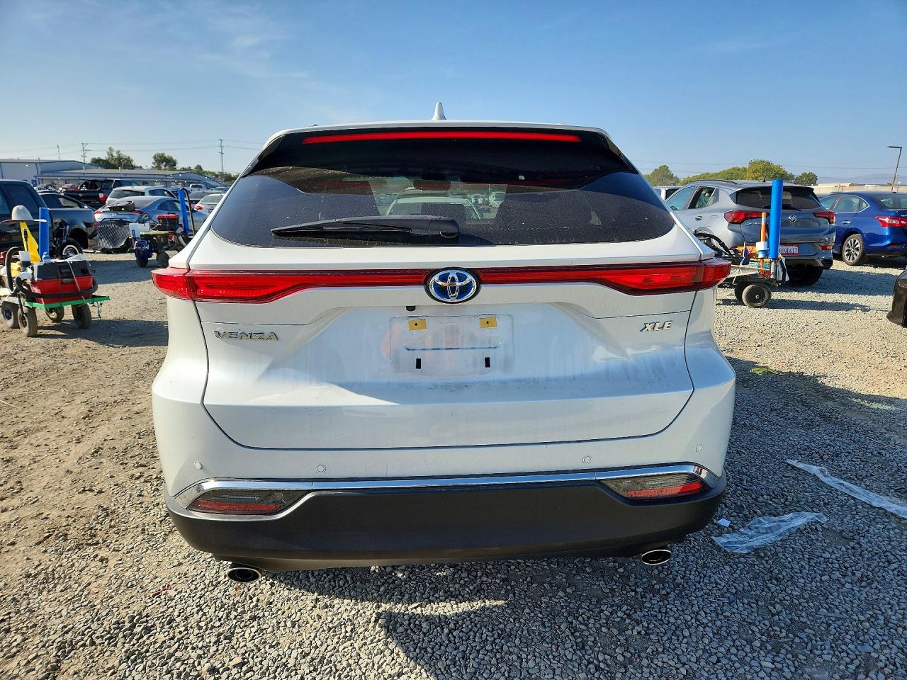 2024 Toyota Venza Xle White vin: JTEAAAAH6RJ183015