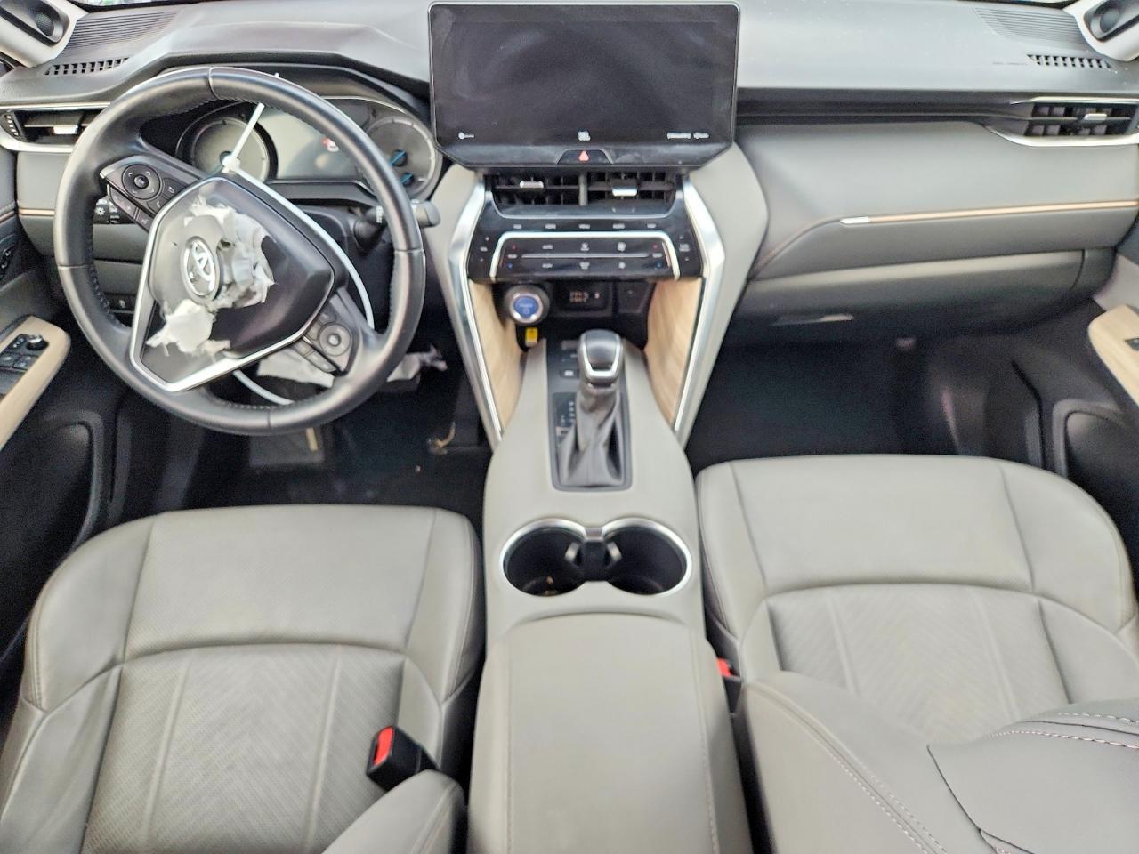 2021 Toyota Venza Xle Gray vin: JTEAAAAH8MJ025574