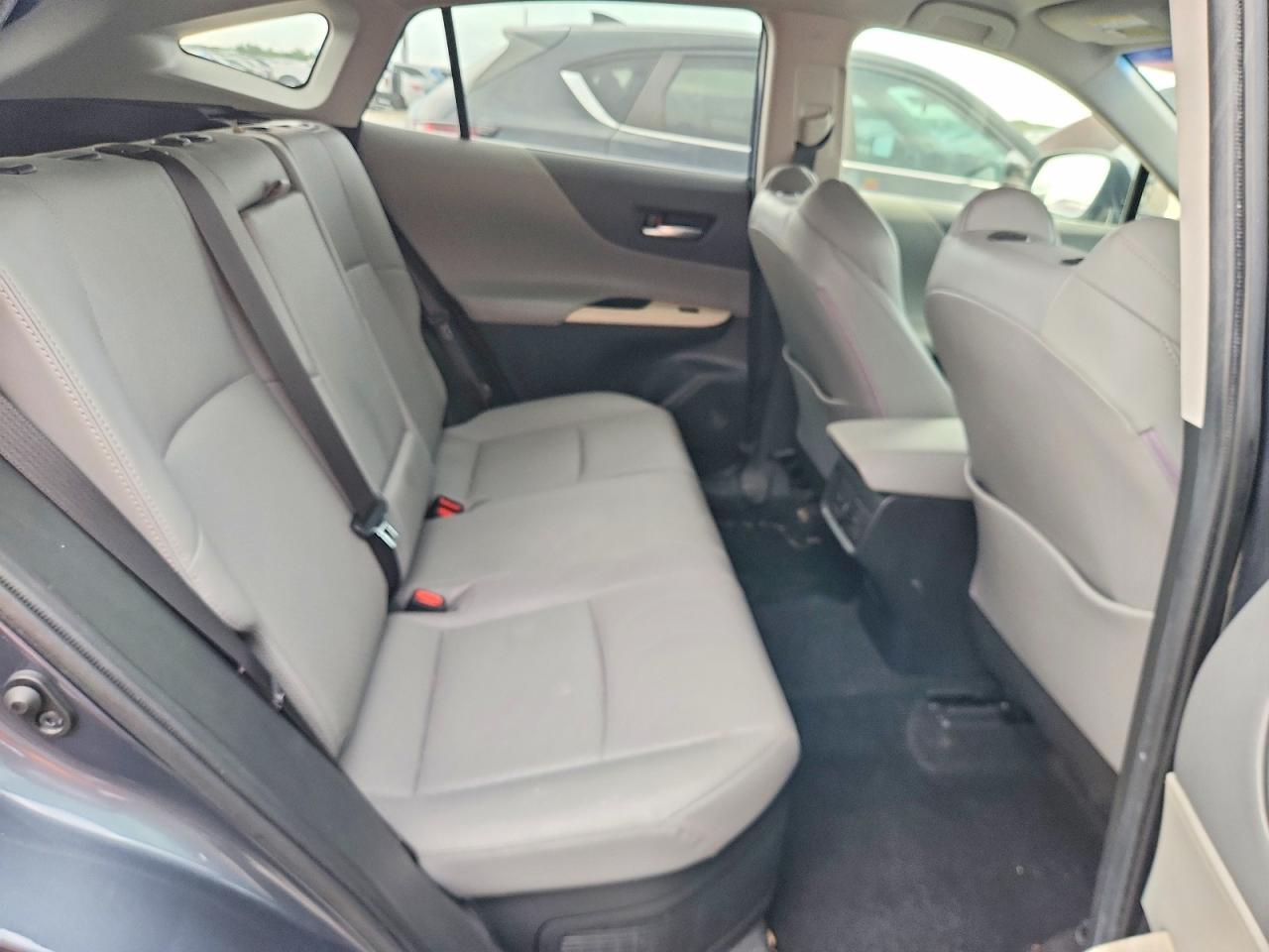 2021 Toyota Venza Xle Gray vin: JTEAAAAH8MJ025574