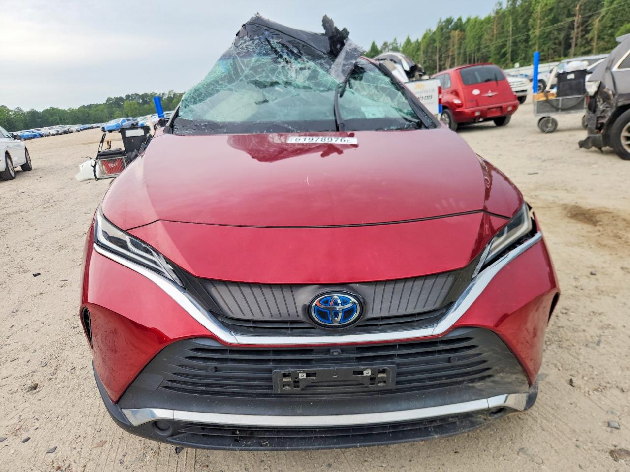 2021 Toyota Venza Limited Red vin: JTEAAAAH8MJ034839