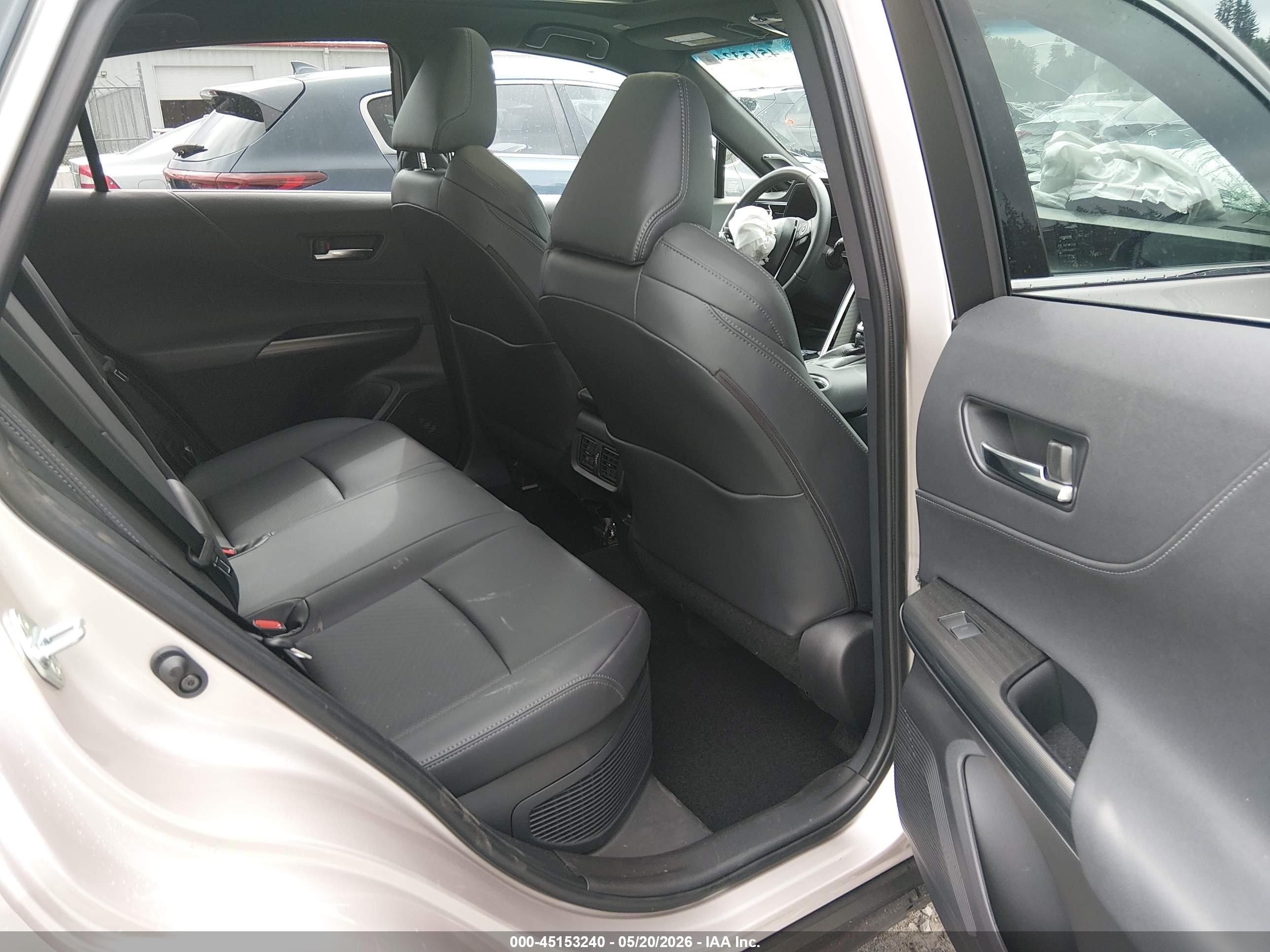 2024 Toyota Venza Limited Серебряный vin: JTEAAAAH8RJ183467