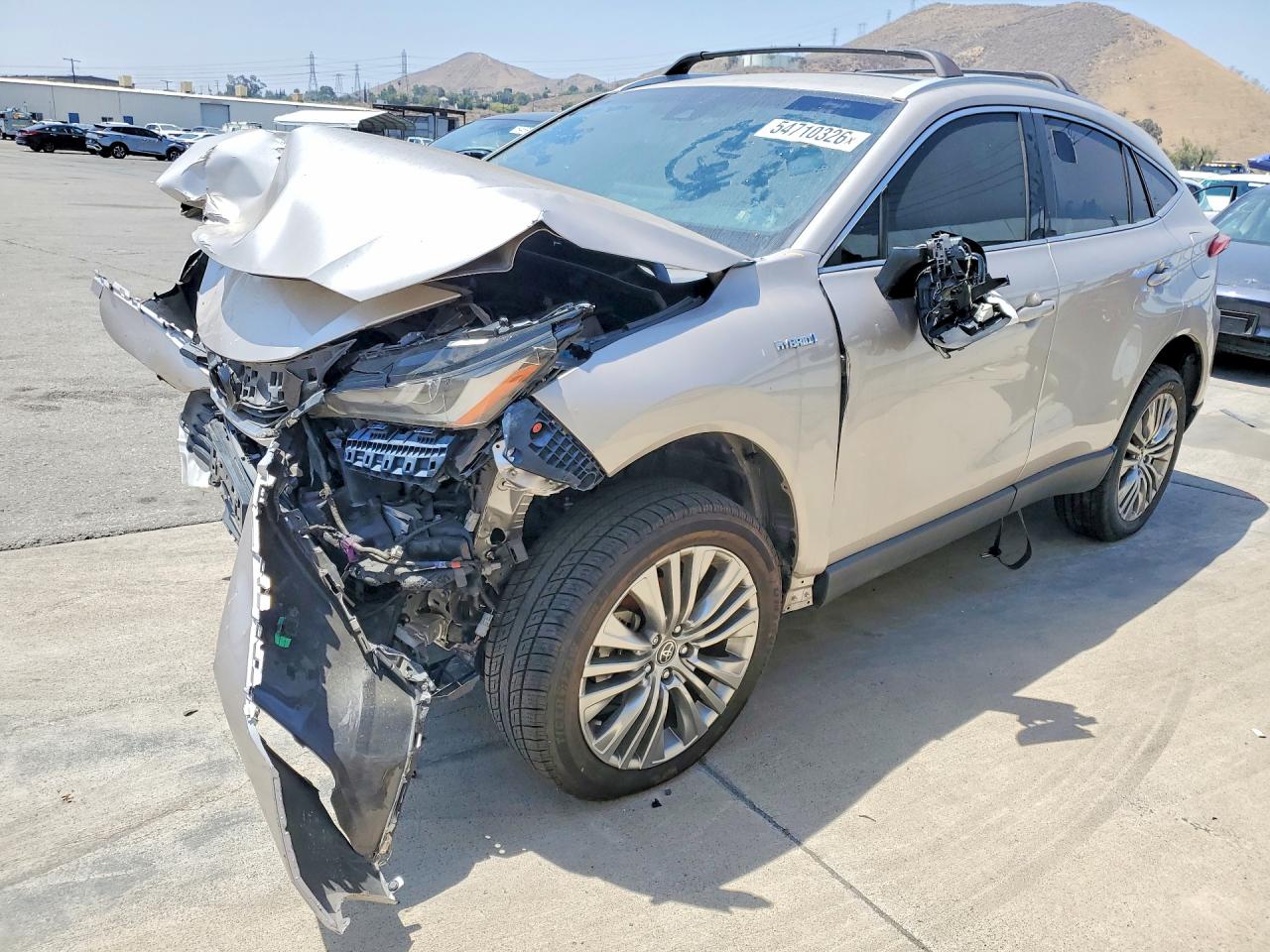 2021 Toyota Venza Xle Серебряный vin: JTEAAAAH9MJ076985