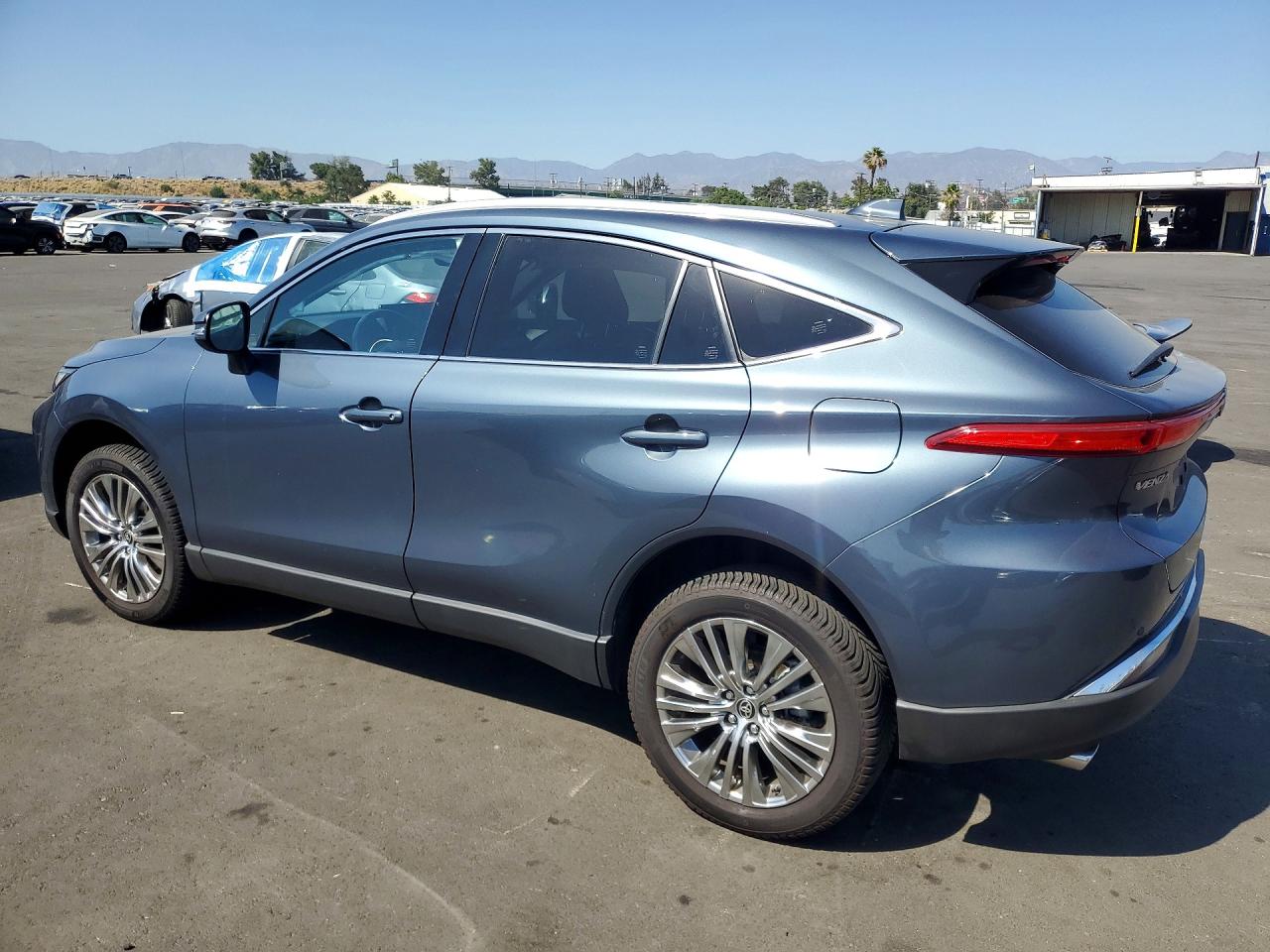 2023 Toyota Venza Xle Gray vin: JTEAAAAH9PJ135182
