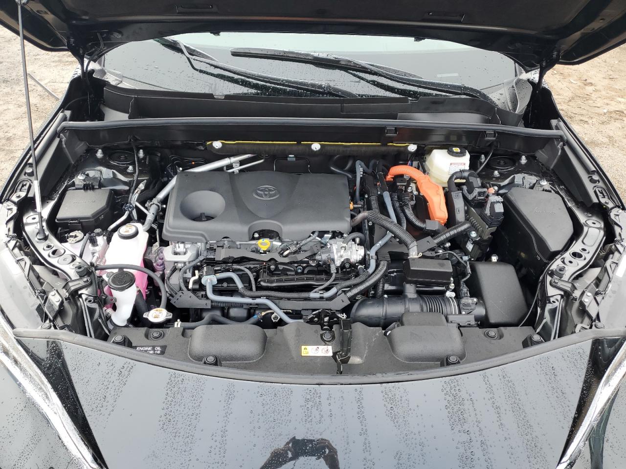 Price & History 2024 Toyota Venza Le 2.5l 4 vin: JTEAAAAHXRJ188993