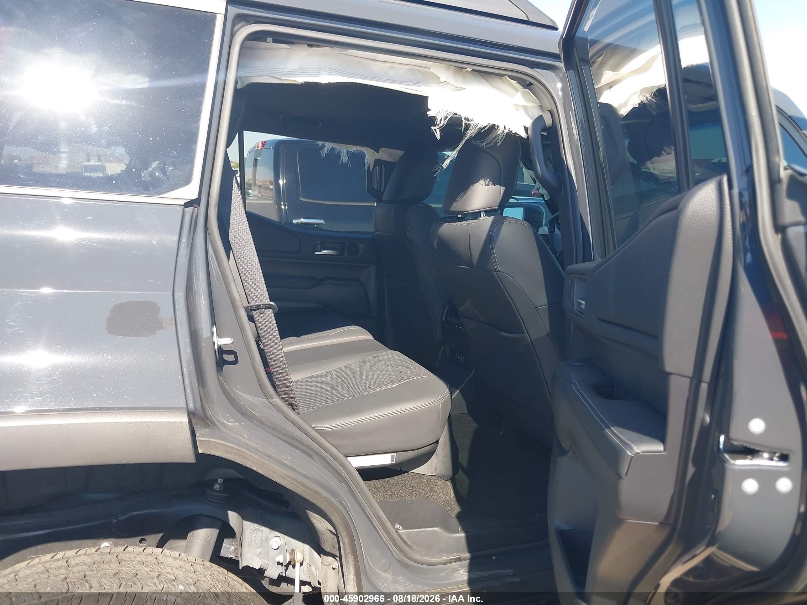 2025 Toyota Land Cruiser   Black vin: JTEABFAJ2S5014086