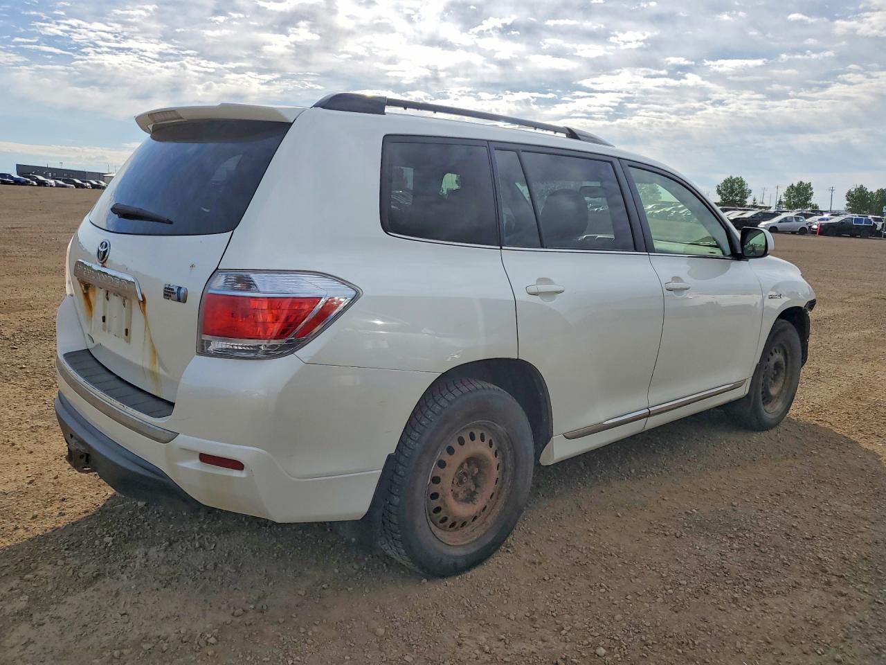 2013 Toyota Highlander Hybrid White vin: JTEBC3EH0D2011957
