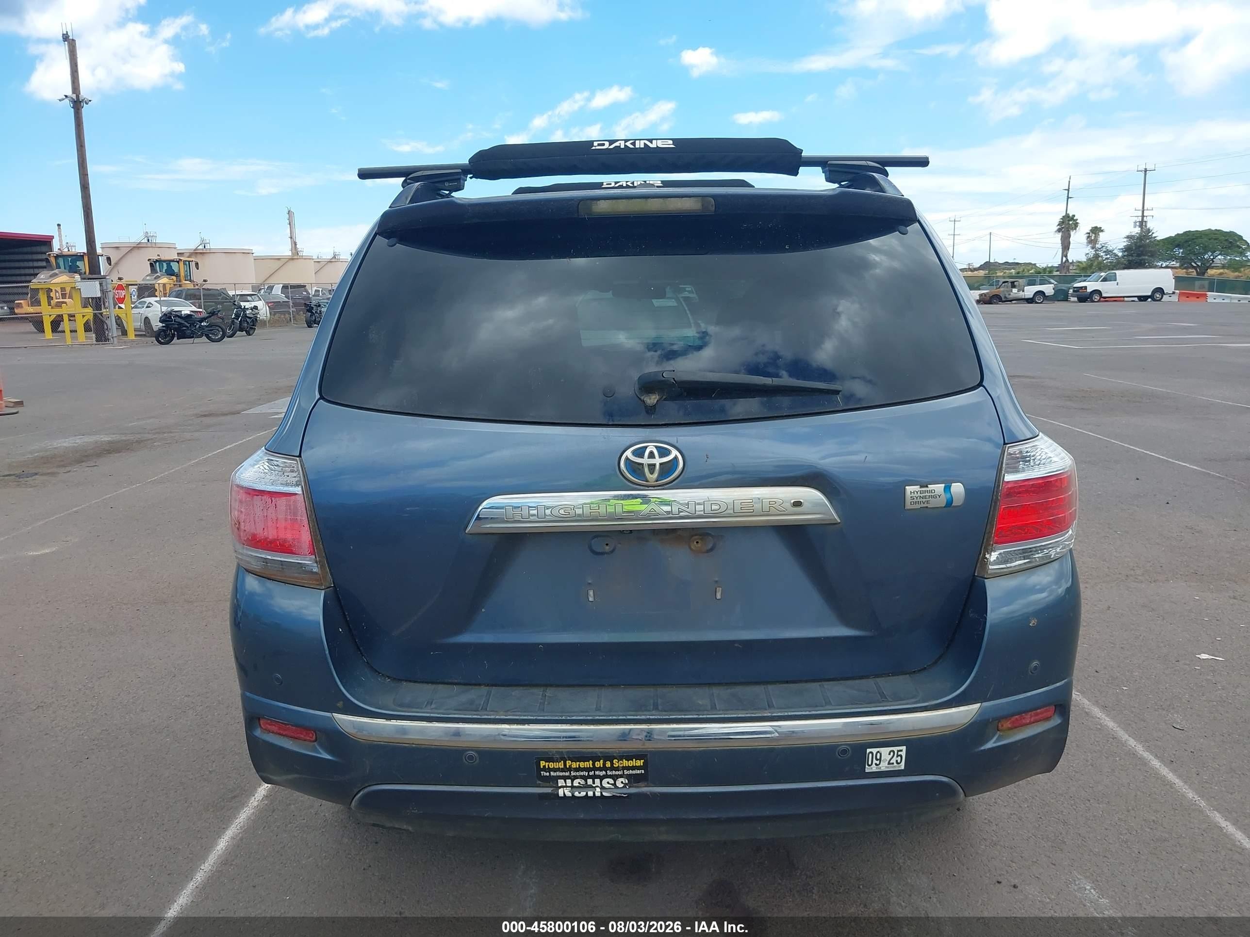 2013 Toyota Highlander Hybrid Base V6 Blue vin: JTEBC3EH0D2013207