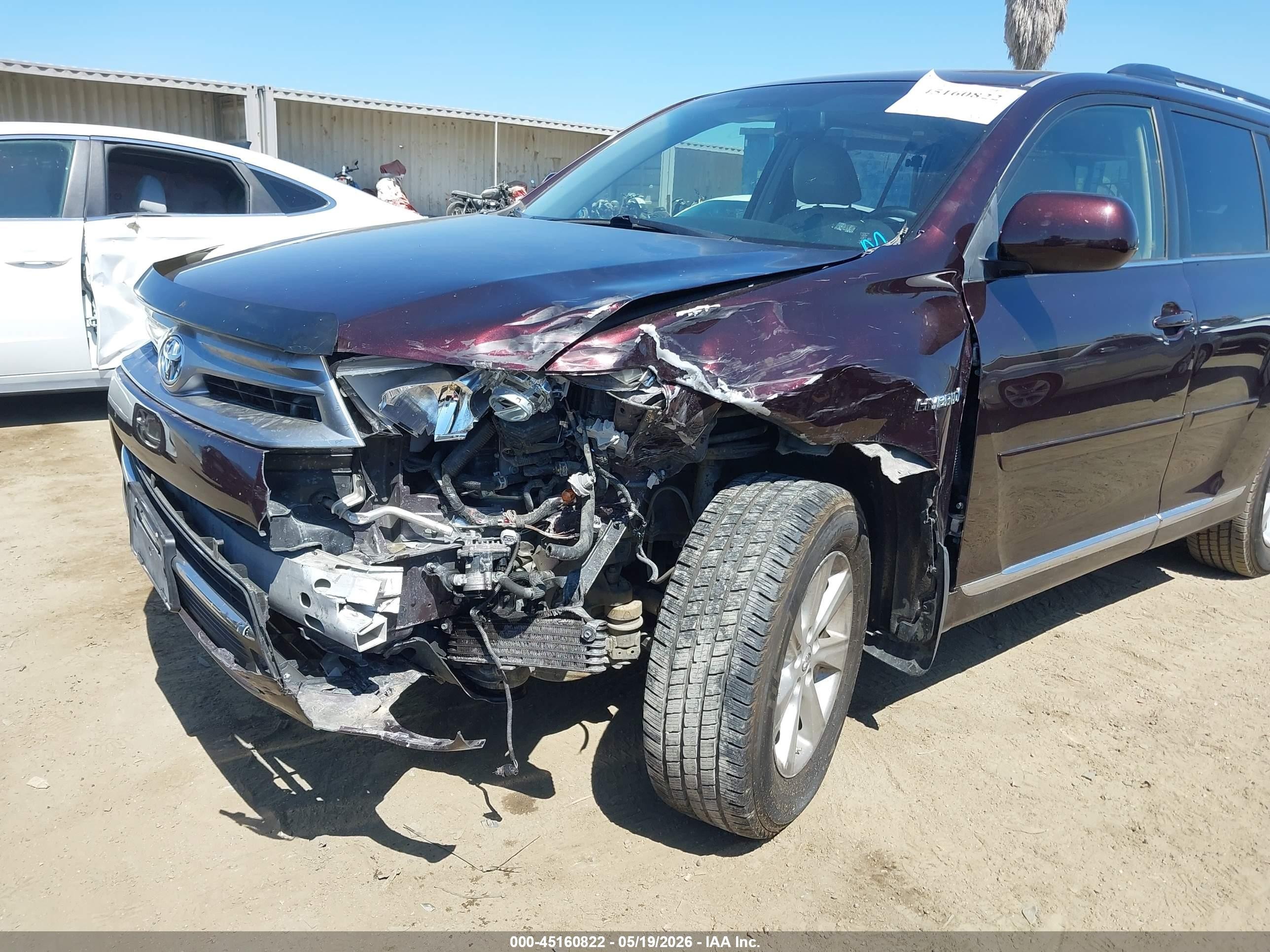 2013 Toyota Highlander Hybrid Base V6 Burgundy vin: JTEBC3EH0D2018858
