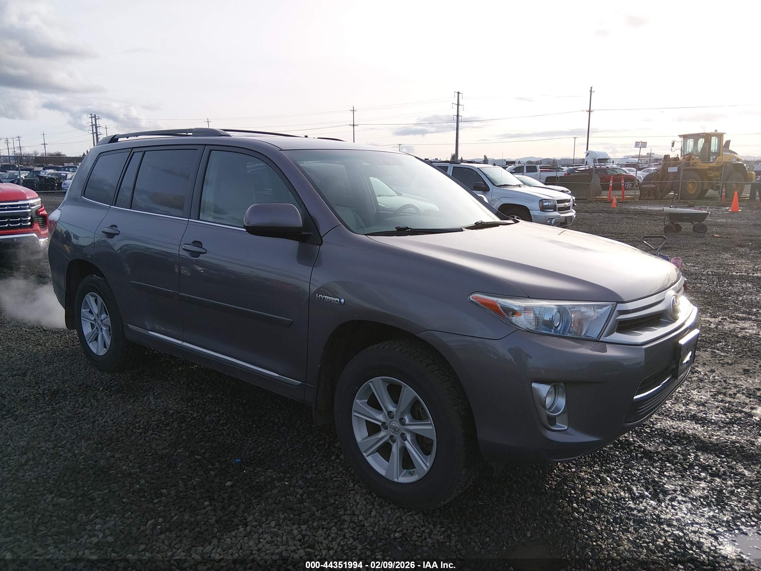 2011 Toyota Highlander Hybrid Base V6 Silver vin: JTEBC3EH2B2002254