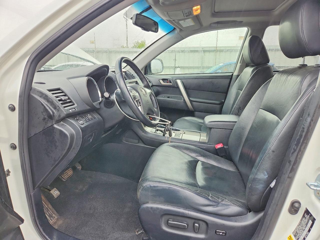 2011 Toyota Highlander Hybrid White vin: JTEBC3EH2B2003386