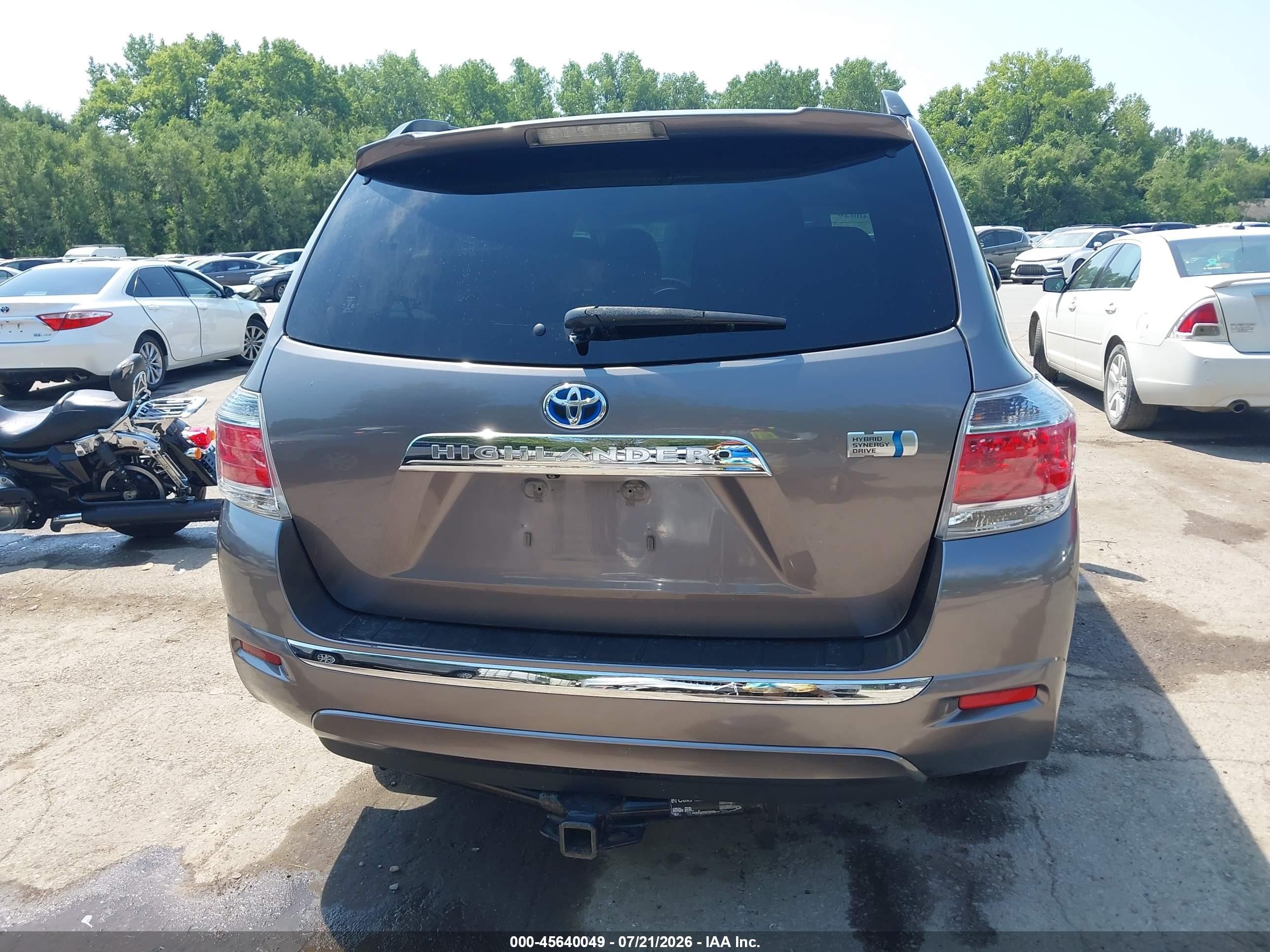 2012 Toyota Highlander Hybrid Base V6 Gray vin: JTEBC3EH2C2009626