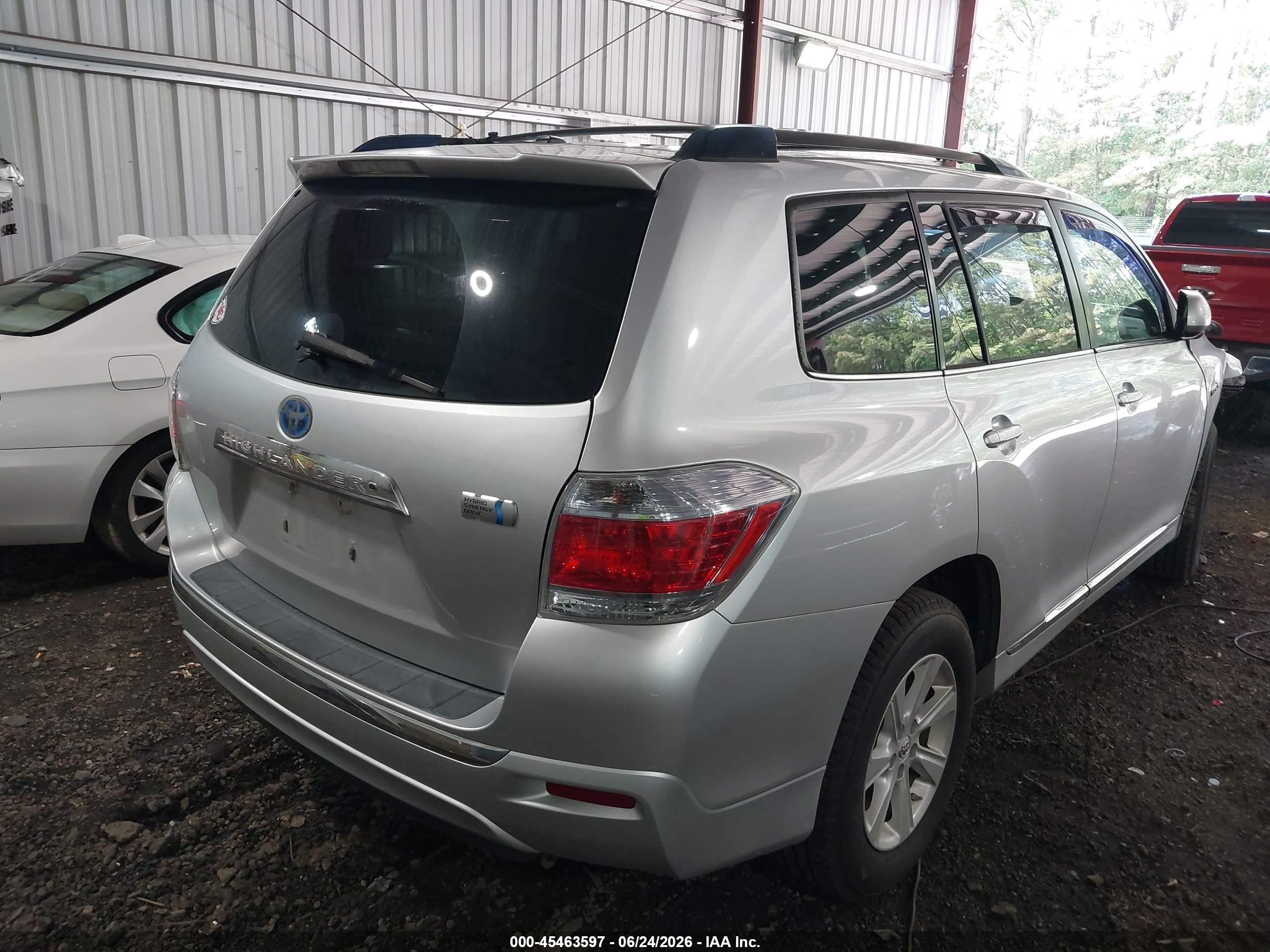 2011 Toyota Highlander Hybrid Base V6 Gray vin: JTEBC3EH3B2000383