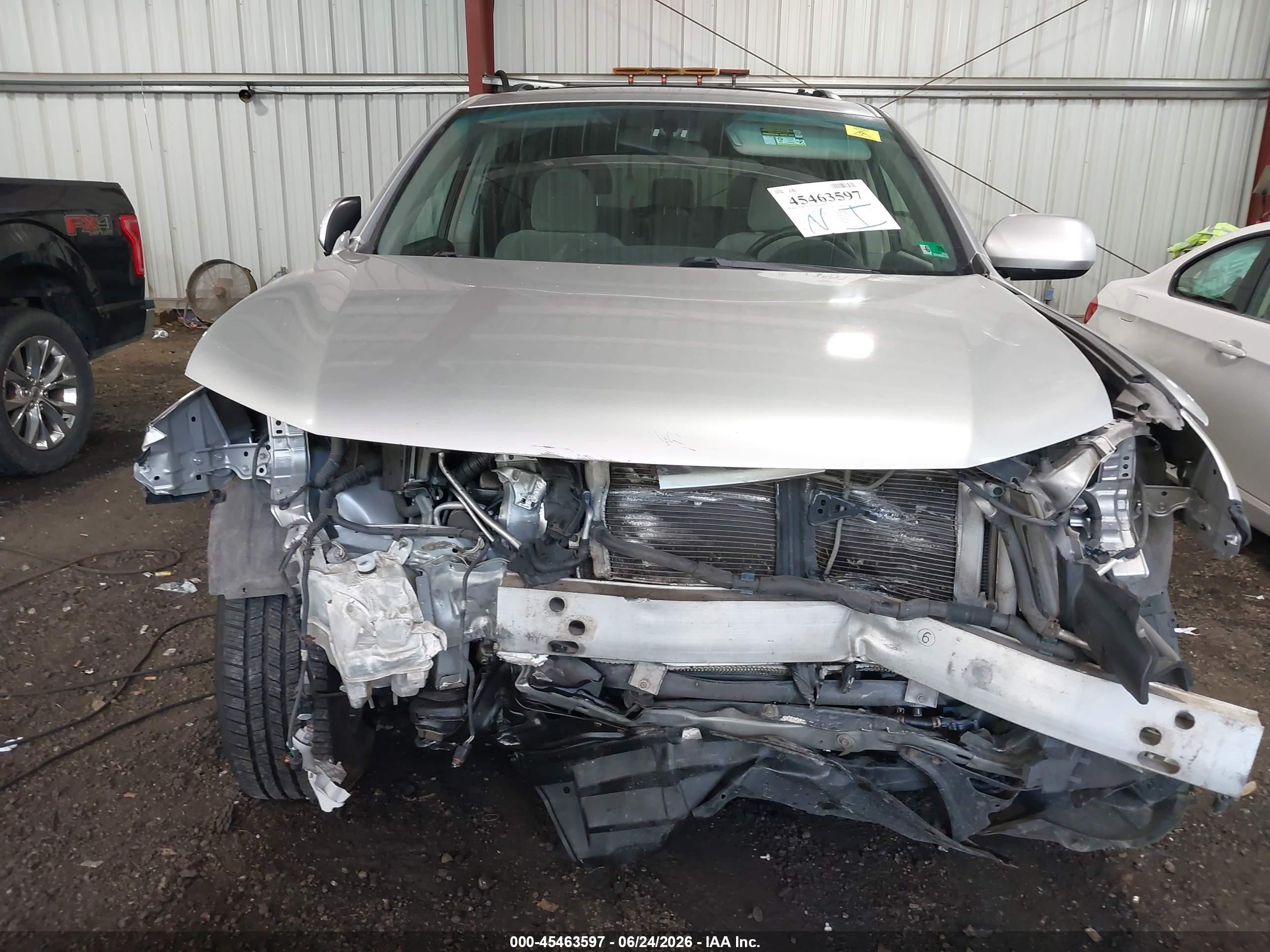 2011 Toyota Highlander Hybrid Base V6 Gray vin: JTEBC3EH3B2000383
