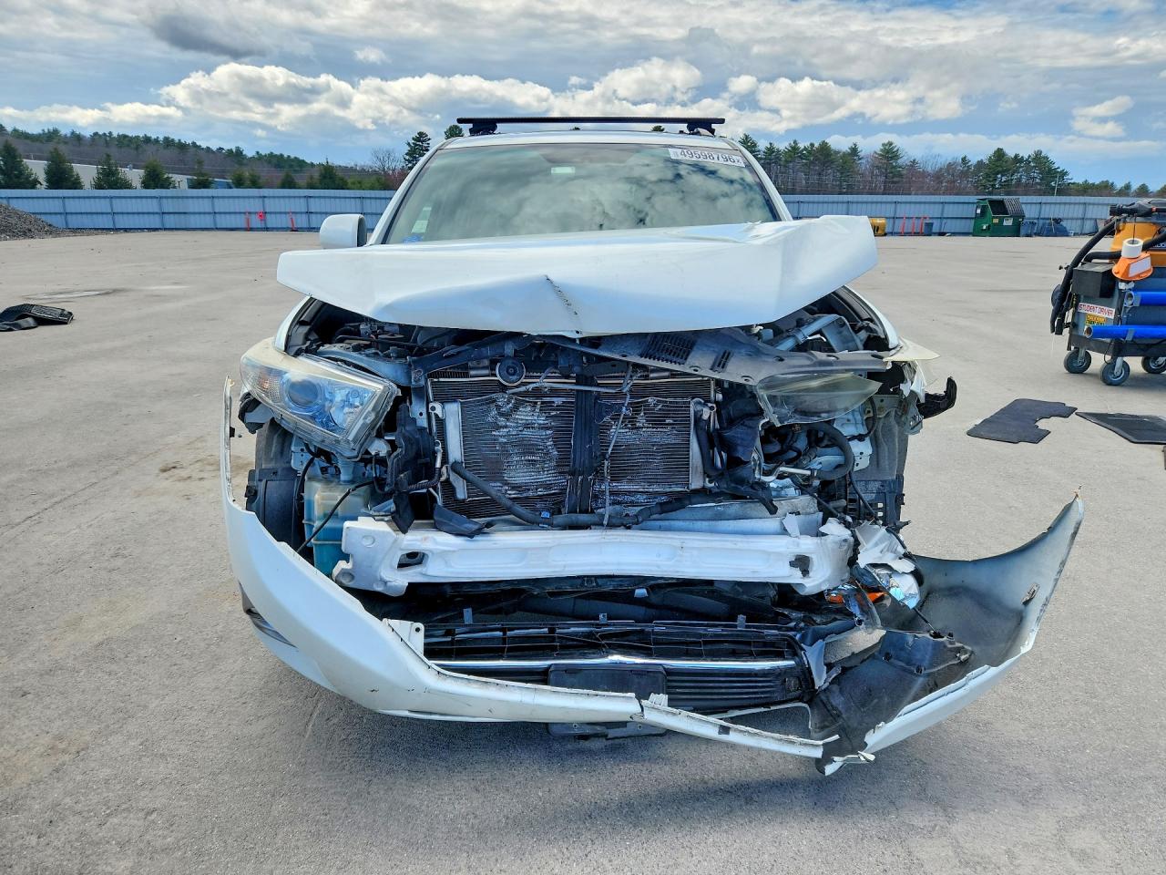 2011 Toyota Highlander Hybrid White vin: JTEBC3EH3B2001713