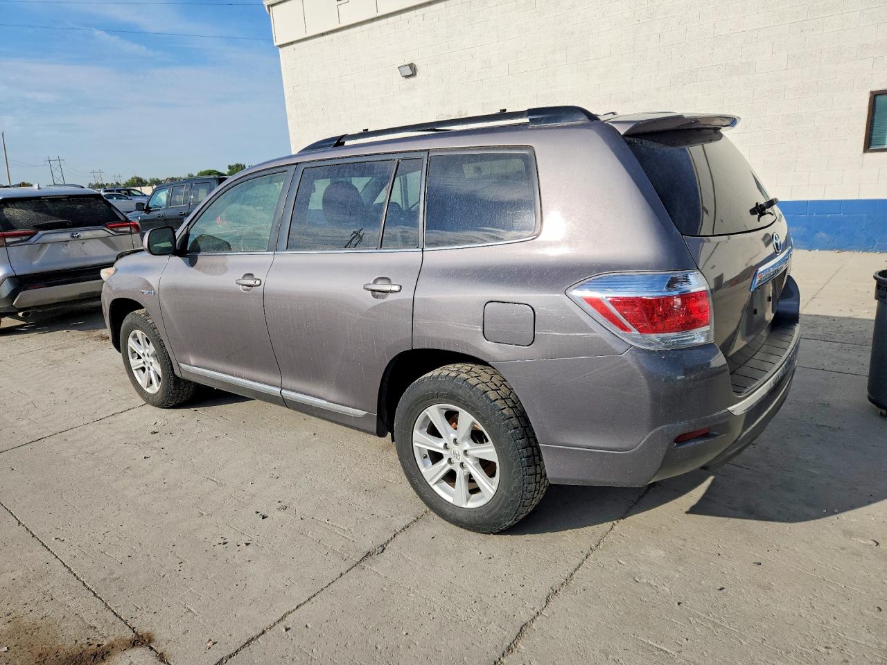 2013 Toyota Highlander Hybrid Gray vin: JTEBC3EH3D2013119