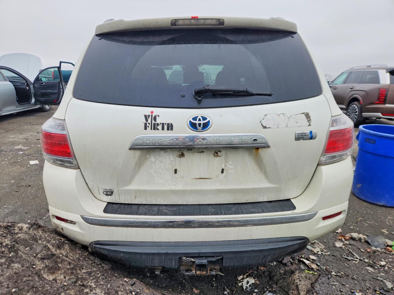 2013 Toyota Highlander Hybrid Base White vin: JTEBC3EH4D2012870