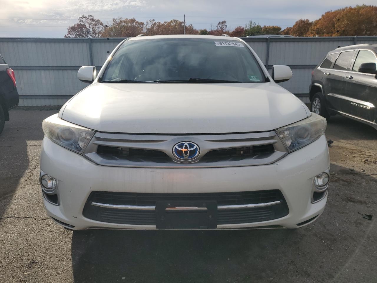 2013 Toyota Highlander Hybrid White vin: JTEBC3EH4D2016238