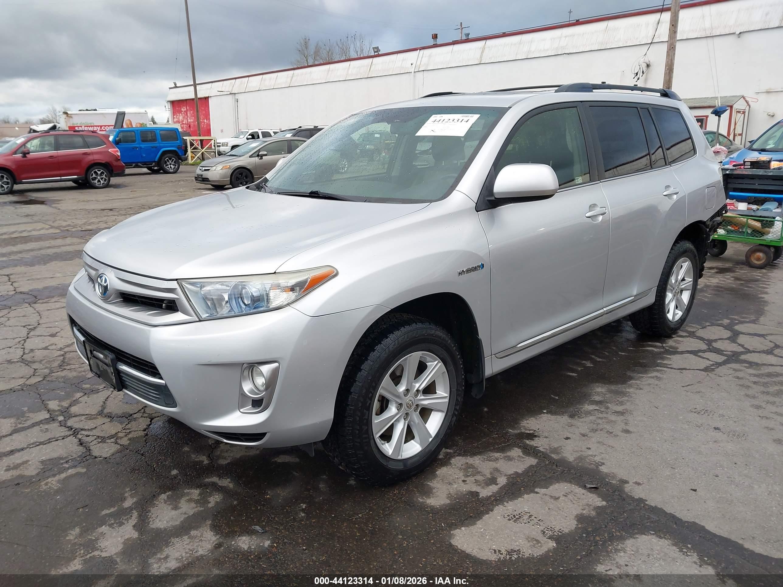 2013 Toyota Highlander Hybrid Base V6 Silver vin: JTEBC3EH4D2017311