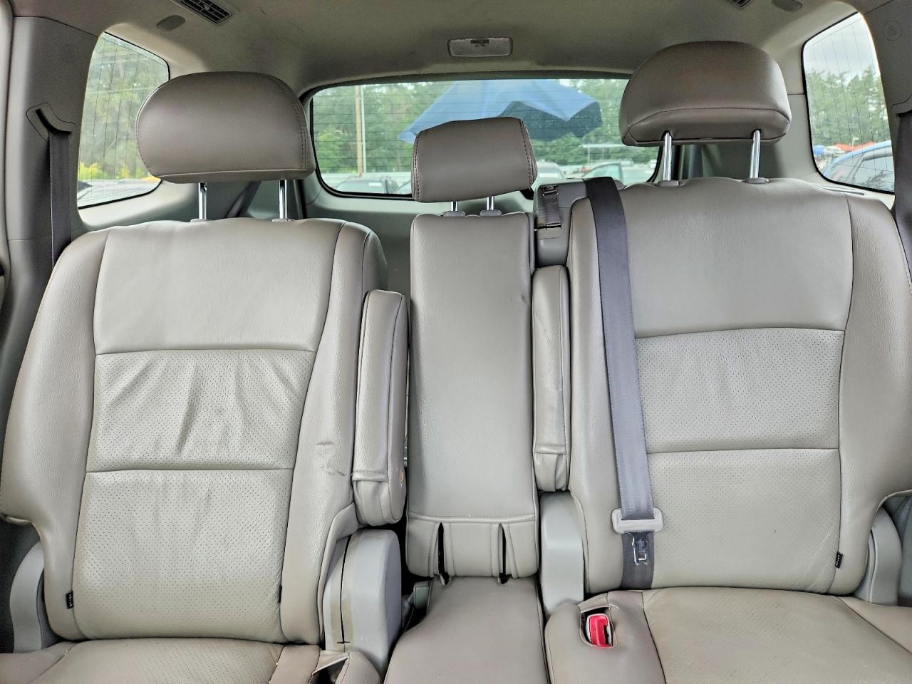 2011 Toyota Highlander Hybrid Blue vin: JTEBC3EH5B2000790