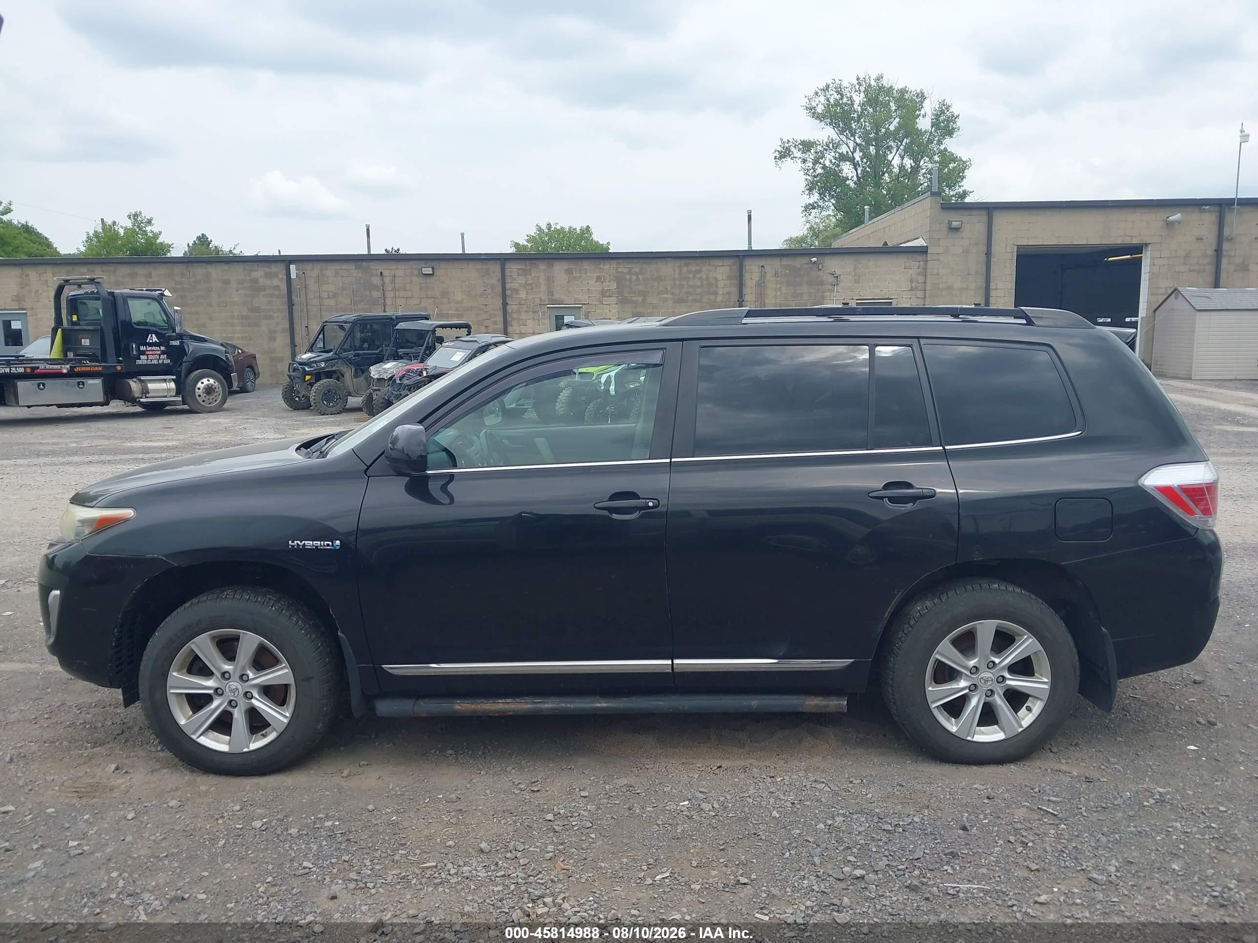 2011 Toyota Highlander Hybrid Base V6 Black vin: JTEBC3EH5B2002149