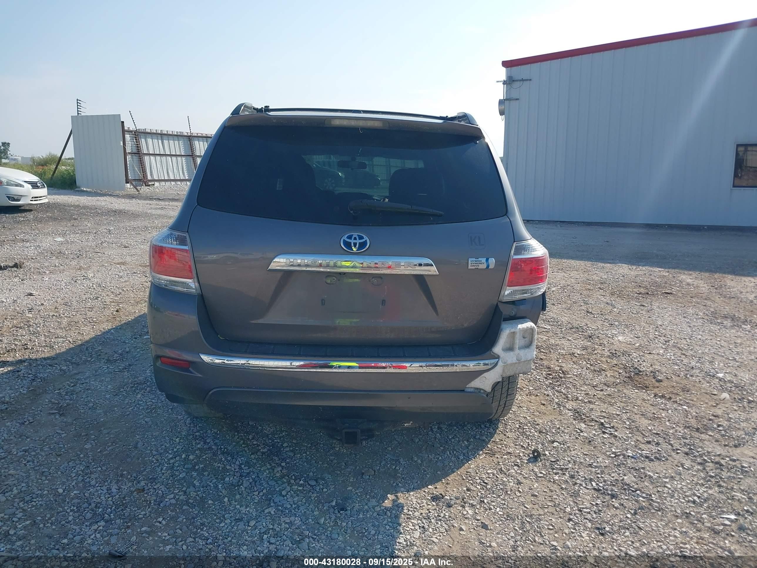 2011 Toyota Highlander Hybrid Base V6 Gray vin: JTEBC3EH5B2002975