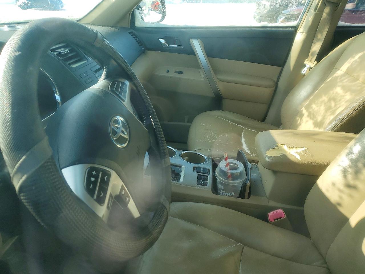2013 Toyota Highlander Hybrid Gray vin: JTEBC3EH5D2013204