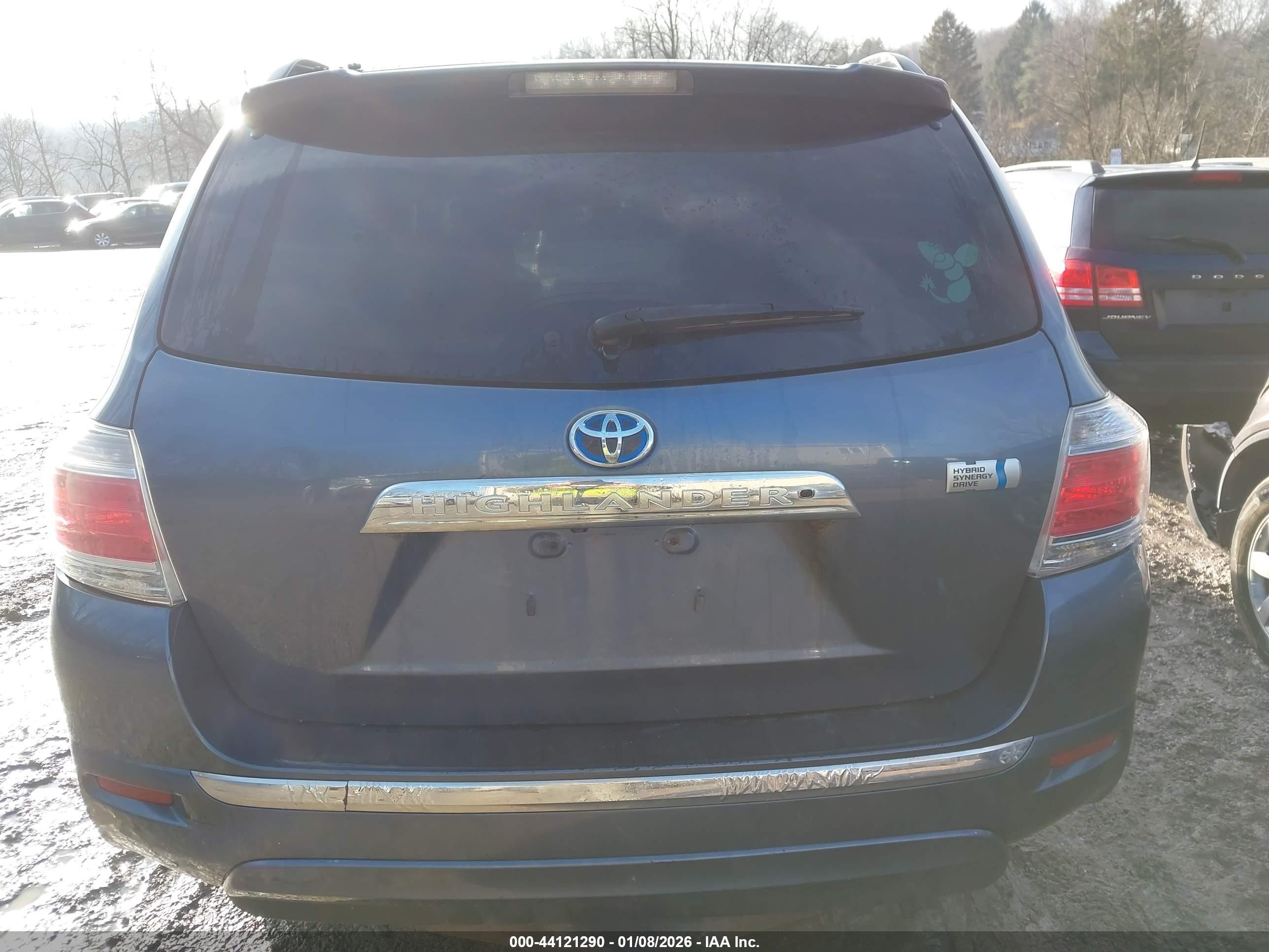 2013 Toyota Highlander Hybrid Base V6 Blue vin: JTEBC3EH5D2017155