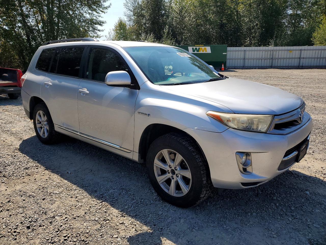 2011 Toyota Highlander Hybrid Silver vin: JTEBC3EH6B2001981