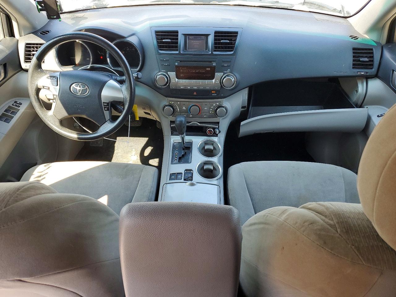 2011 Toyota Highlander Hybrid Silver vin: JTEBC3EH6B2001981