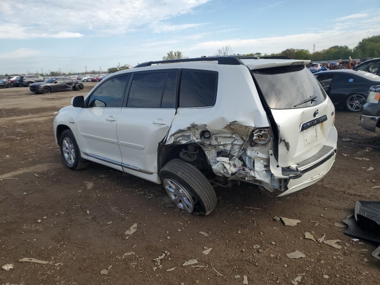 2013 Toyota Highlander Hybrid Silver vin: JTEBC3EH6D2017746
