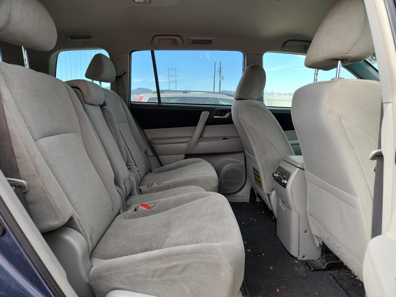 2013 Toyota Highlander Hybrid Blue vin: JTEBC3EH7D2017223