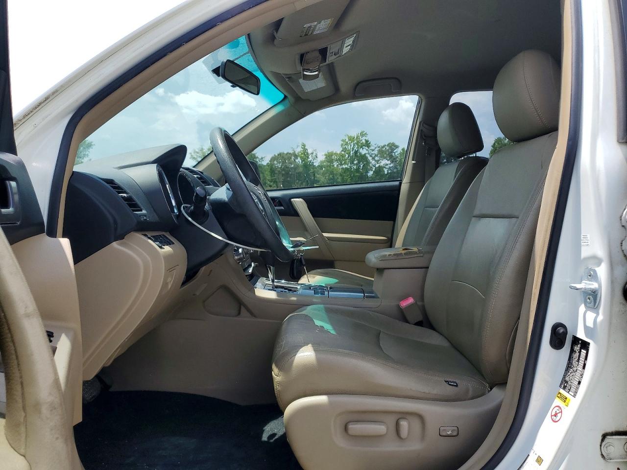 2012 Toyota Highlander Hybrid White vin: JTEBC3EH8C2004155