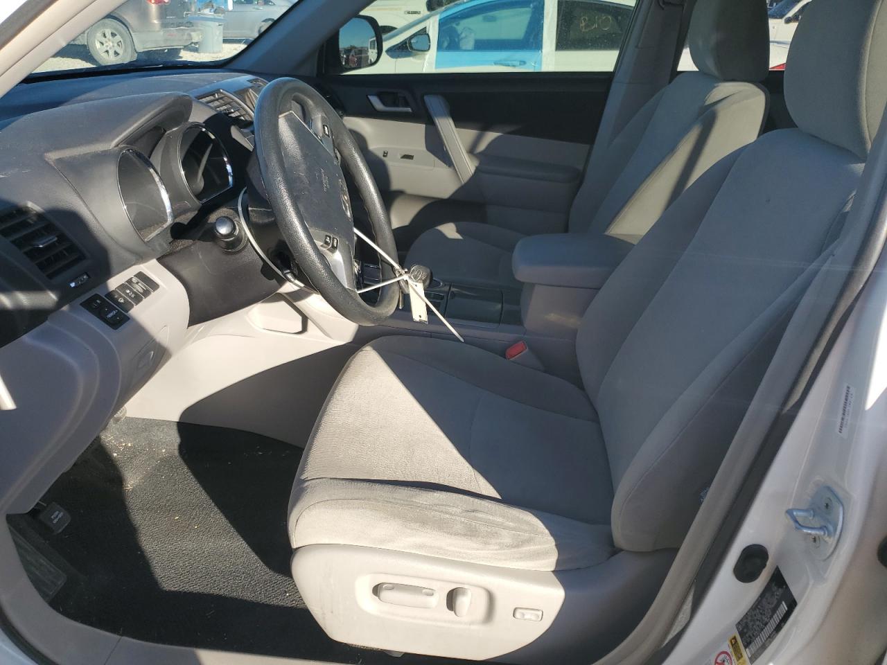 2013 Toyota Highlander Hybrid Белый vin: JTEBC3EH8D2017196
