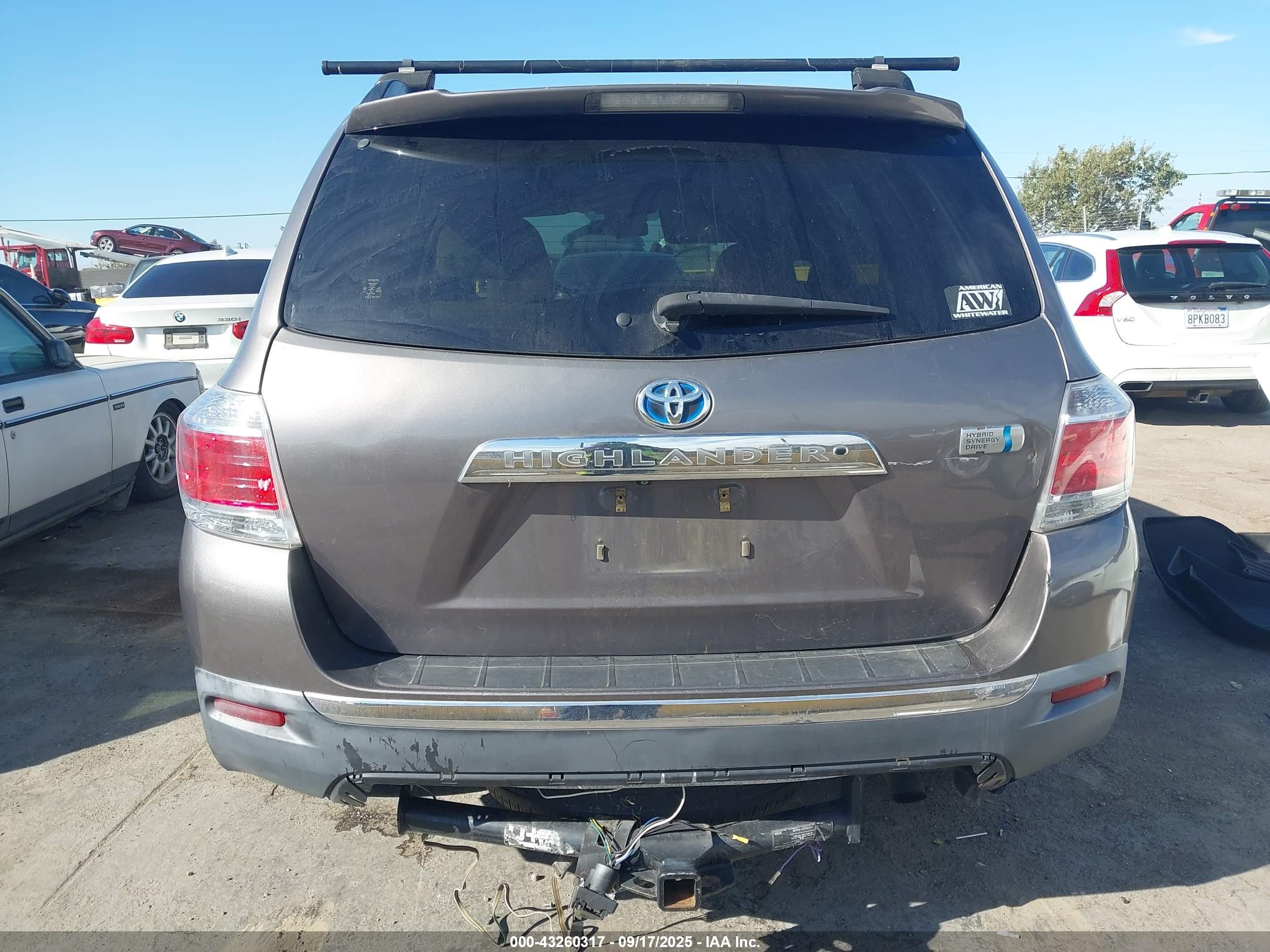2011 Toyota Highlander Hybrid Base V6 Gray vin: JTEBC3EH9B2002249