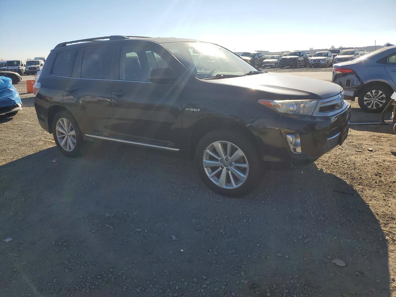 2011 Toyota Highlander Hybrid Base Черный vin: JTEBC3EHXB2001384