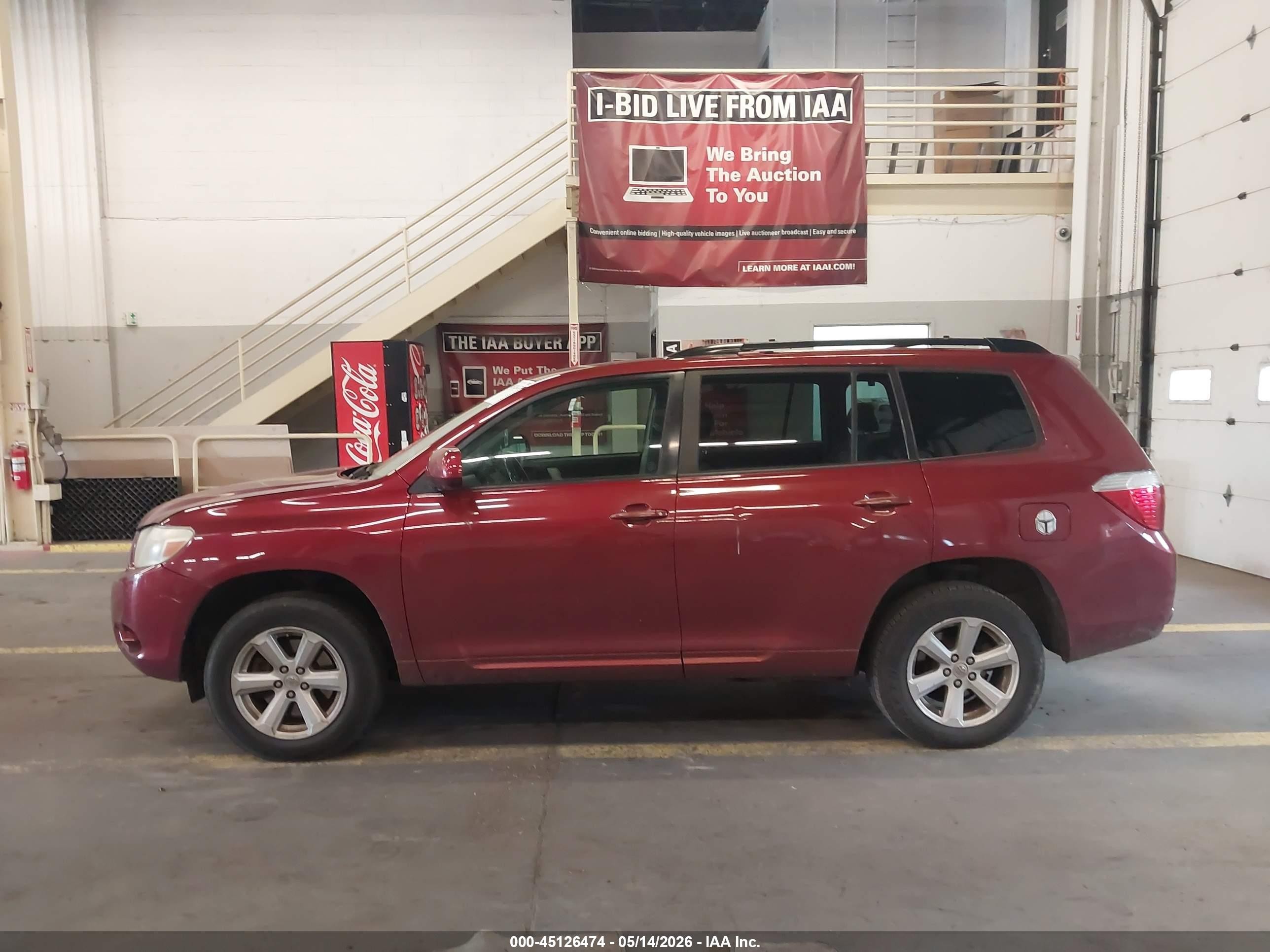 2010 Toyota Highlander Base V6 Red vin: JTEBK3EH4A2153582