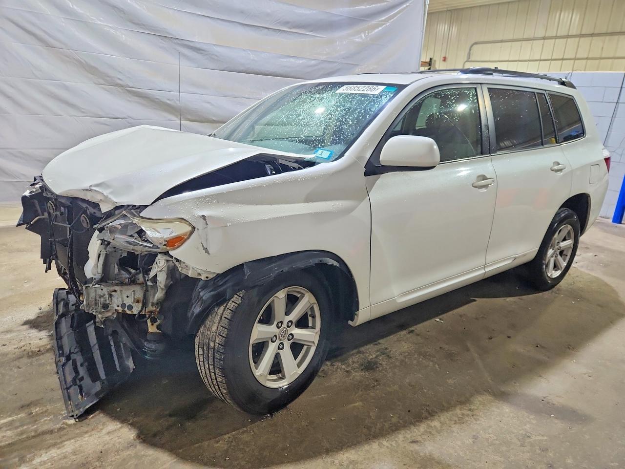 2010 Toyota Highlander Base White vin: JTEBK3EH9A2156221