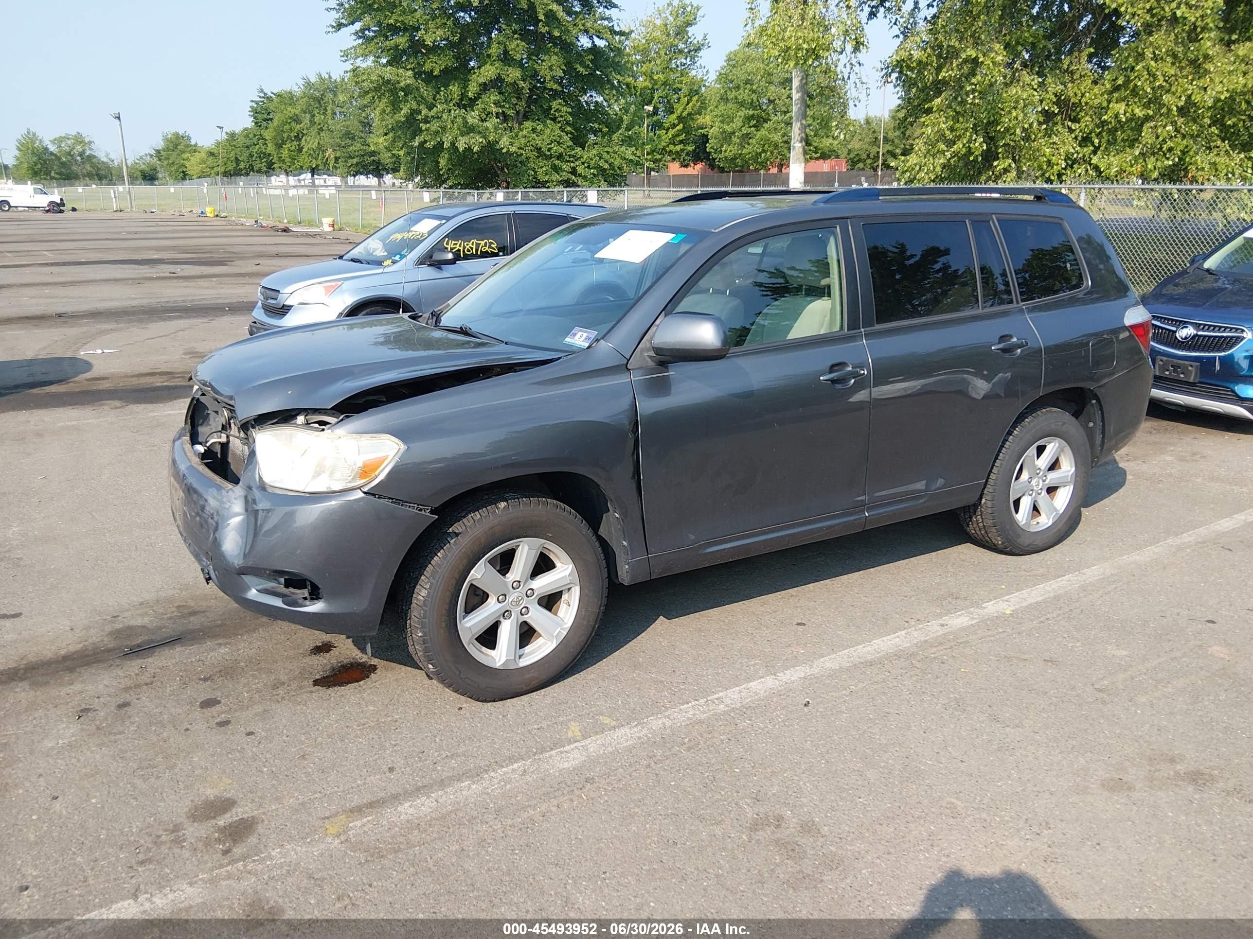 2010 Toyota Highlander Base V6 Серый vin: JTEBK3EHXA2166353