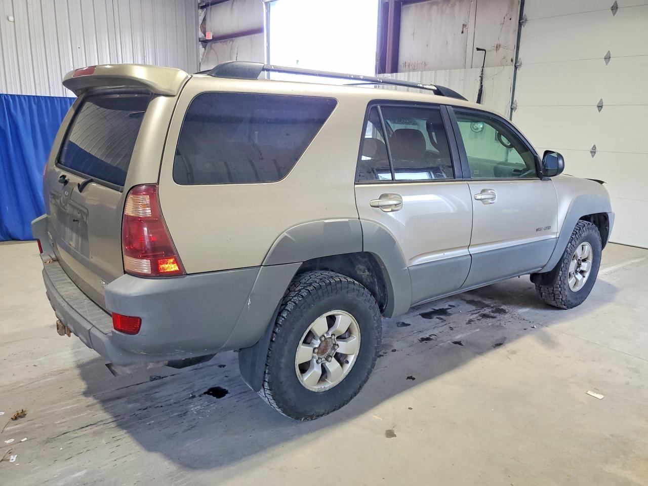 2003 Toyota 4runner Sr5 Бежевый vin: JTEBT14R030002832