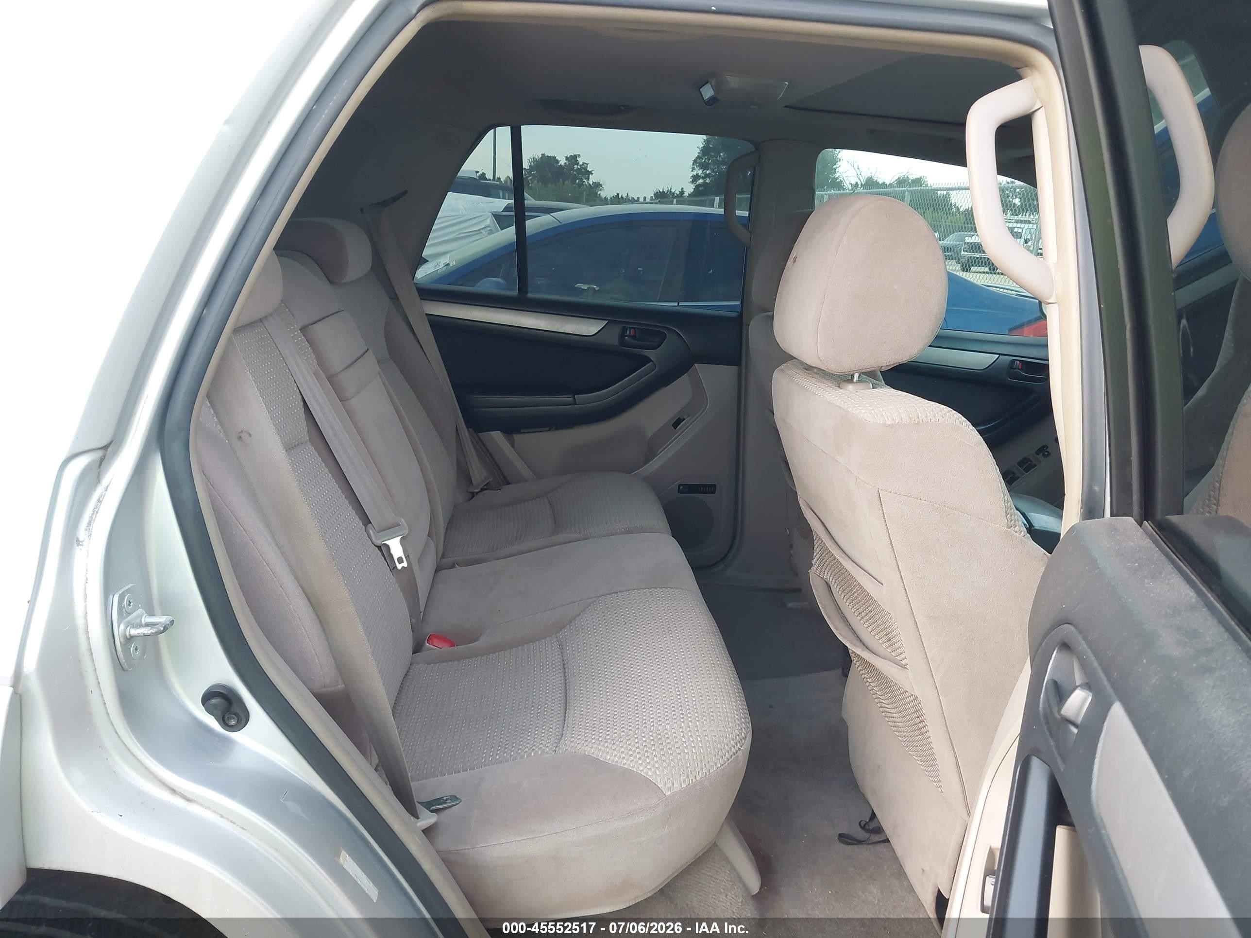 2003 Toyota 4runner Sr5 V8 Silver vin: JTEBT14R038005442