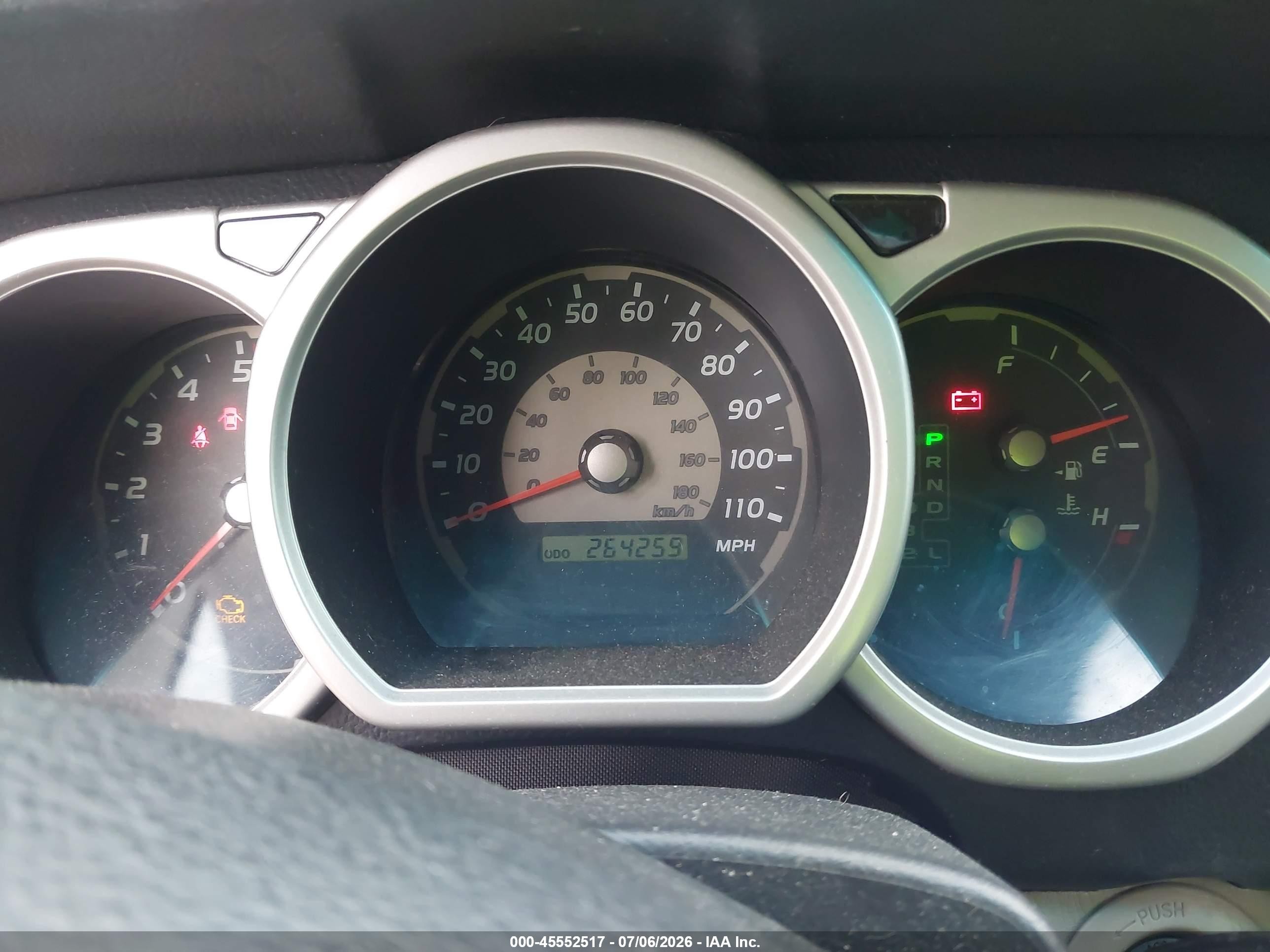 2003 Toyota 4runner Sr5 V8 Silver vin: JTEBT14R038005442
