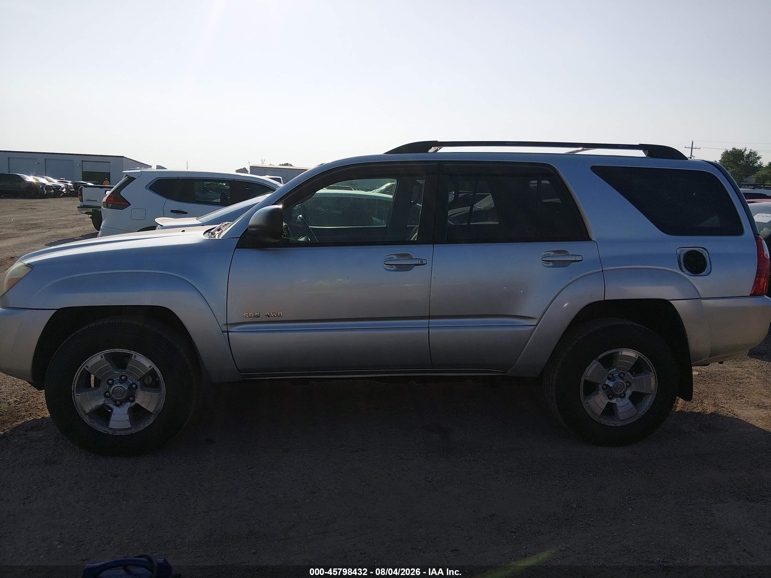 2005 Toyota 4runner Sr5 V8 Silver vin: JTEBT14R050054089