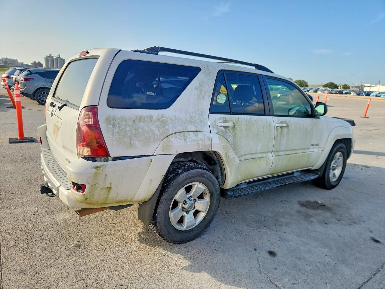 2004 Toyota 4runner Sr5 White vin: JTEBT14R148017598