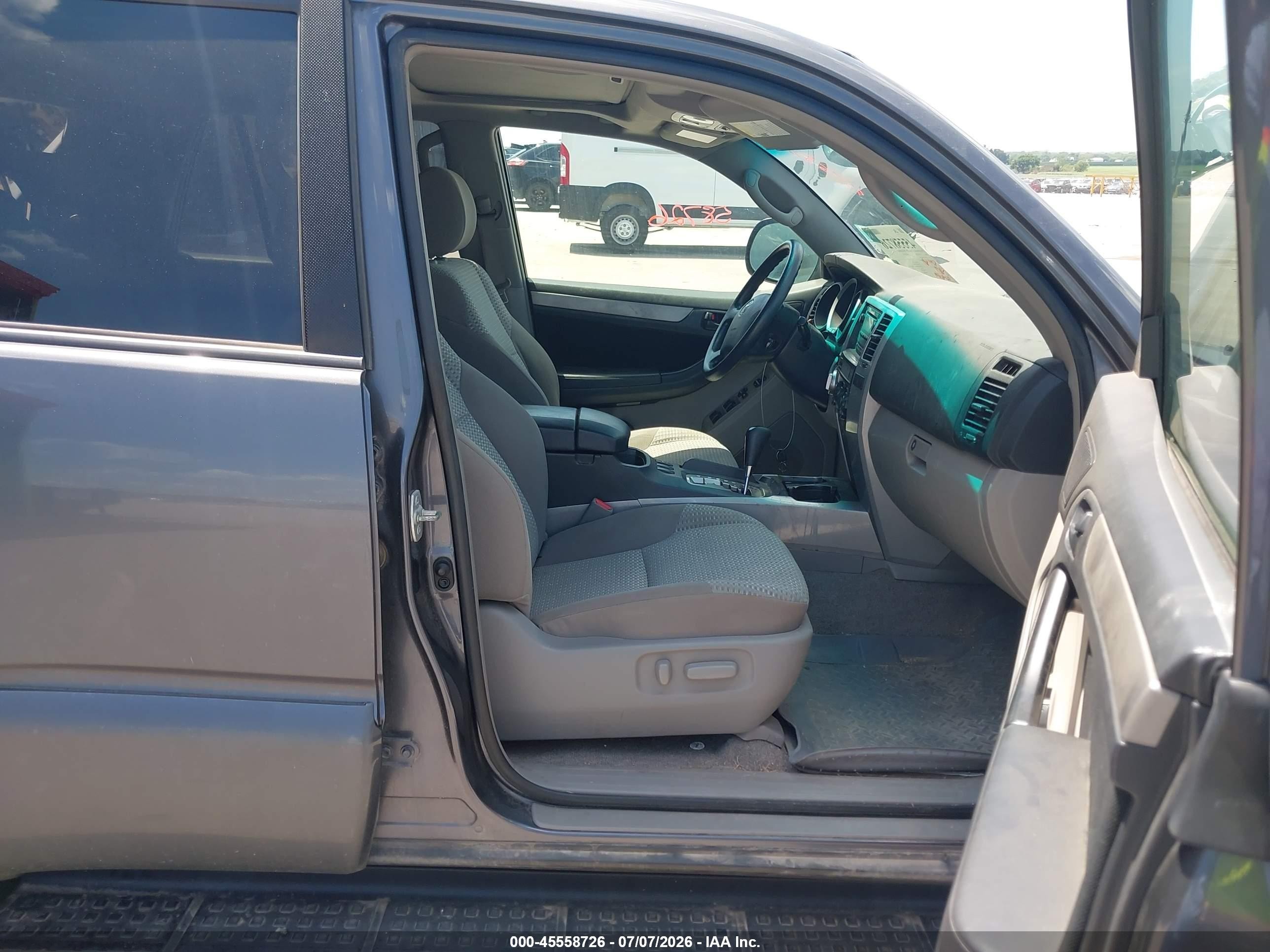 2006 Toyota 4runner Sr5 V8 Gray vin: JTEBT14R268037622