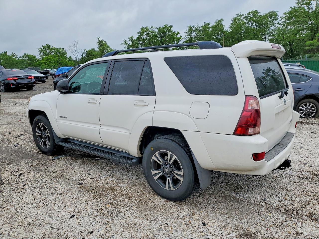 2005 Toyota 4runner Sr5 White vin: JTEBT14R350047833