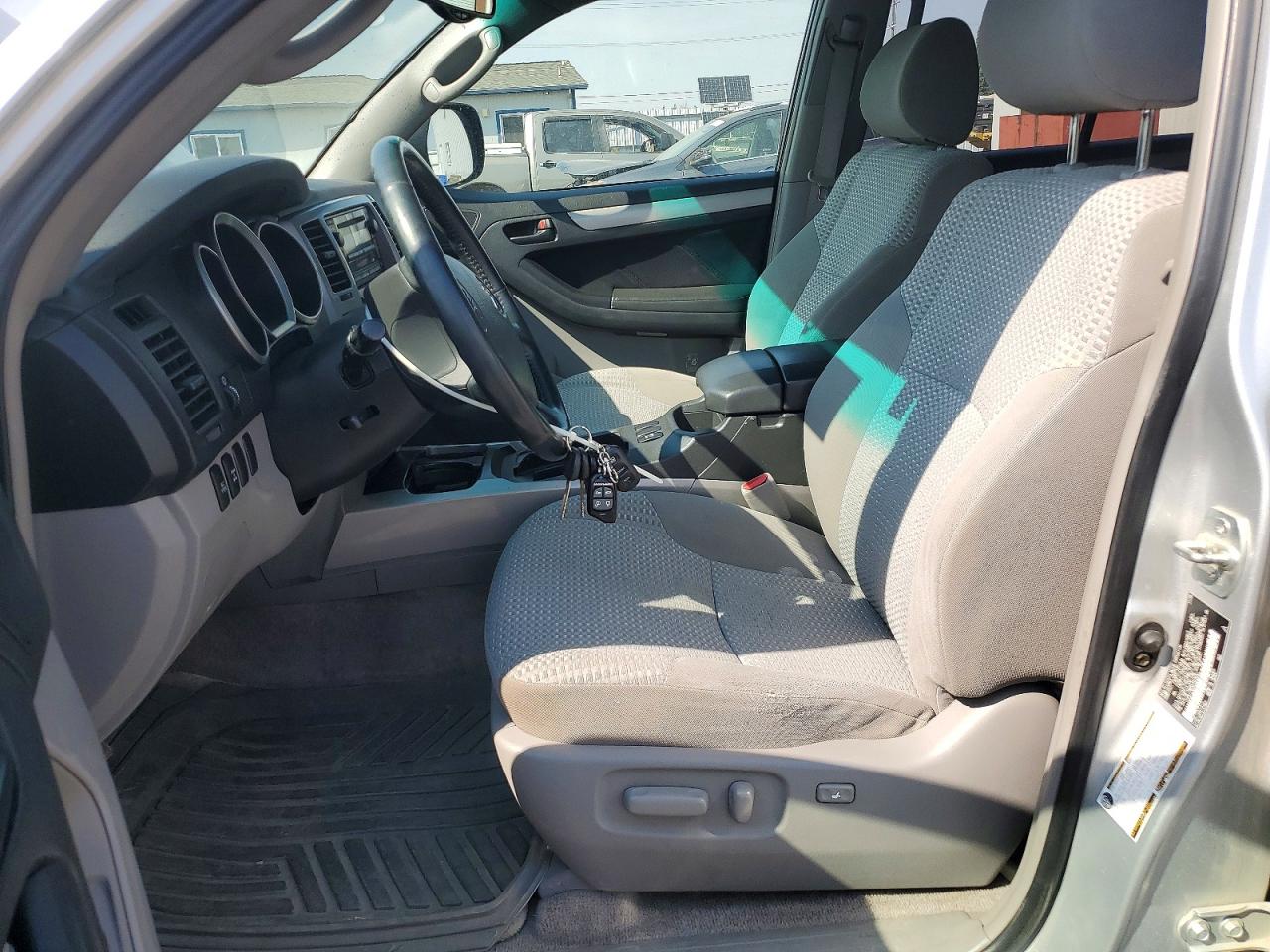 2006 Toyota 4runner Sr5 Silver vin: JTEBT14R360059630