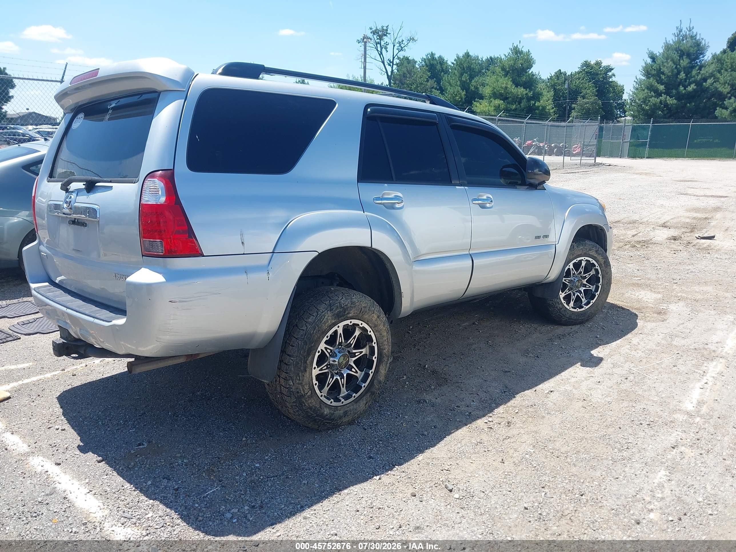 2007 Toyota 4runner Sr5 Серебряный vin: JTEBT14R378043415