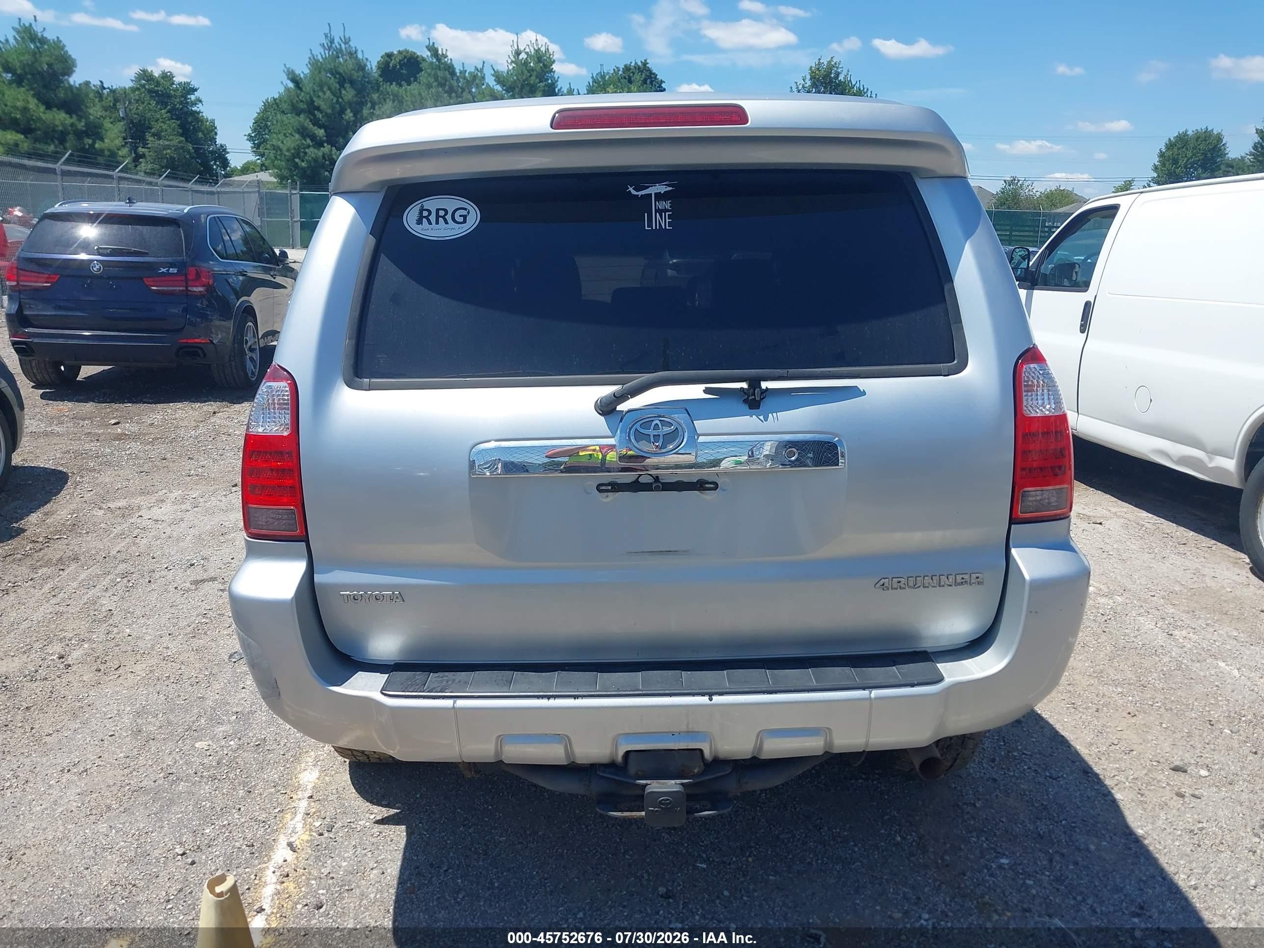 2007 Toyota 4runner Sr5 Серебряный vin: JTEBT14R378043415