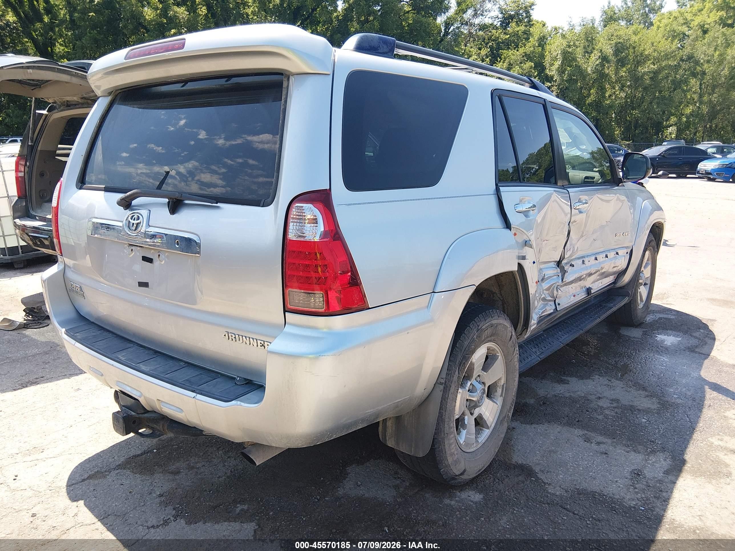2008 Toyota 4runner Sr5 V8 Silver vin: JTEBT14R38K003033
