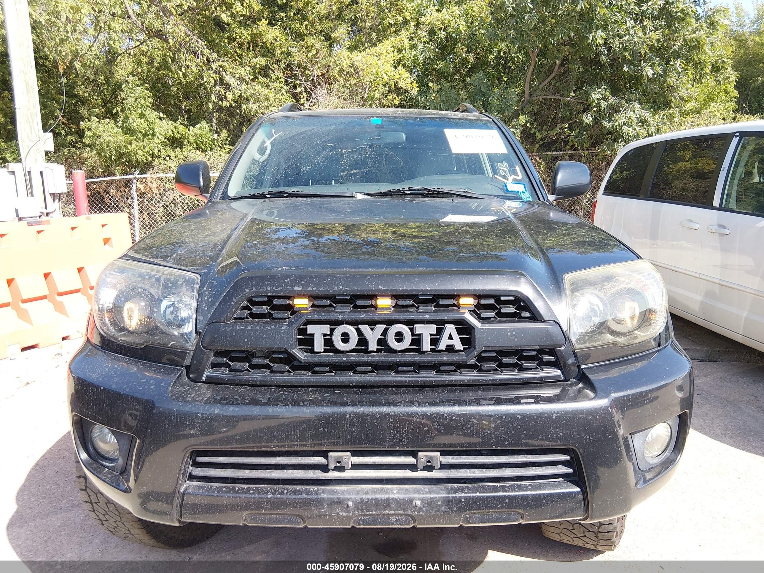 2008 Toyota 4runner Sr5 V8 Black vin: JTEBT14R48K002134